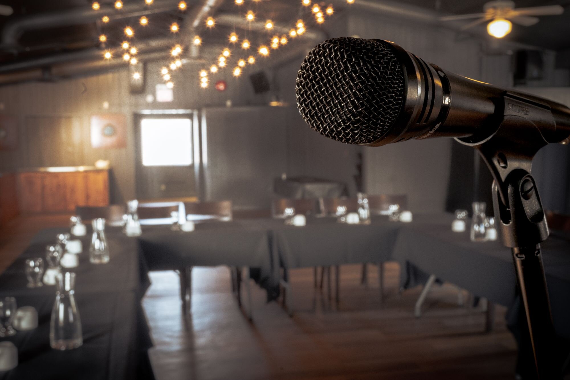 Lanc Loft Interior photo with projector